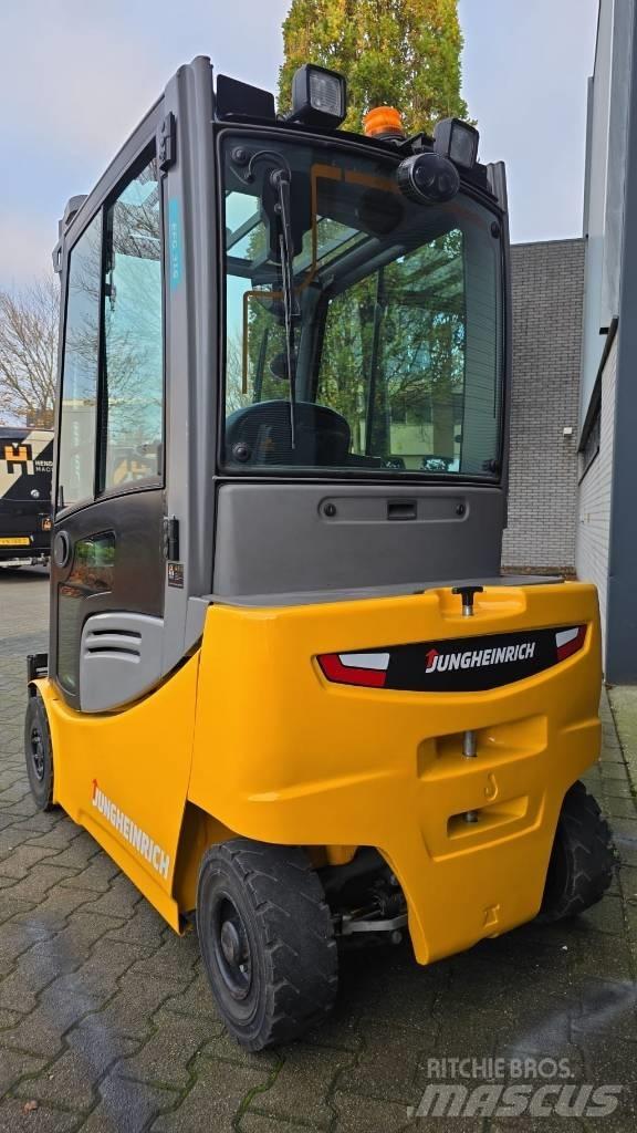 Jungheinrich EFG 316 Elektriniai šakiniai krautuvai