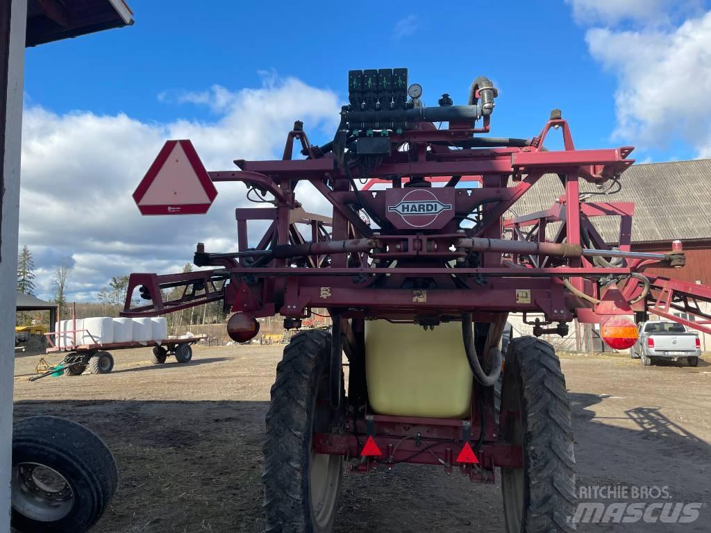 Hardi 2800LPY Prikabinami purkštuvai