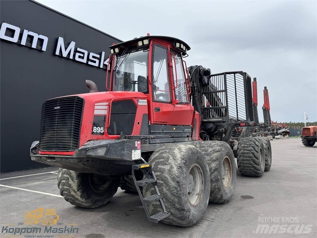 Komatsu 895 Naudoti miškovežiai (Forvarderiai)