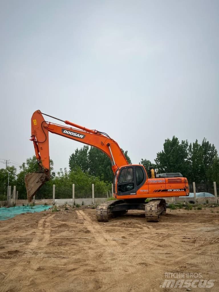 Doosan DX300LCA Vikšriniai ekskavatoriai