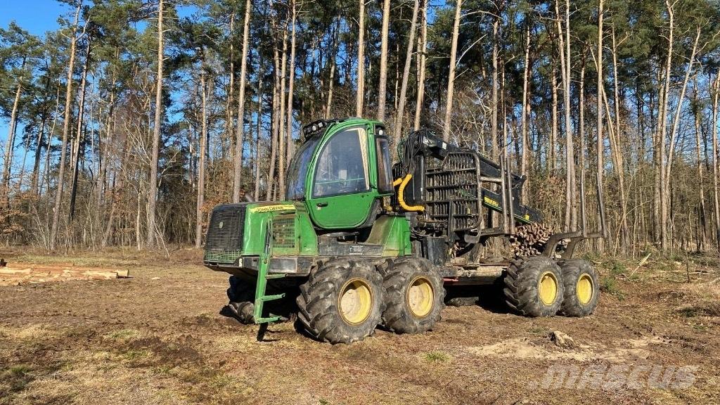 John Deere 1010 E Naudoti miškovežiai (Forvarderiai)