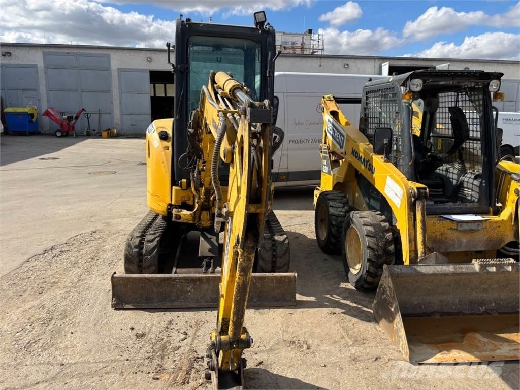 Komatsu PC26 MR-3 Statyba - Kita