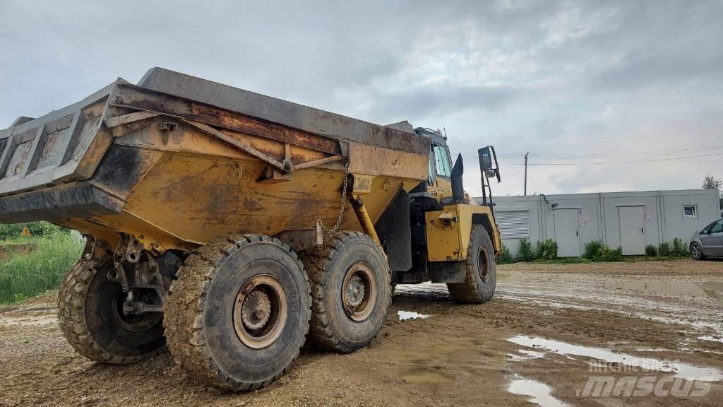 Komatsu HM300-2 Karjeriniai savivarčiai