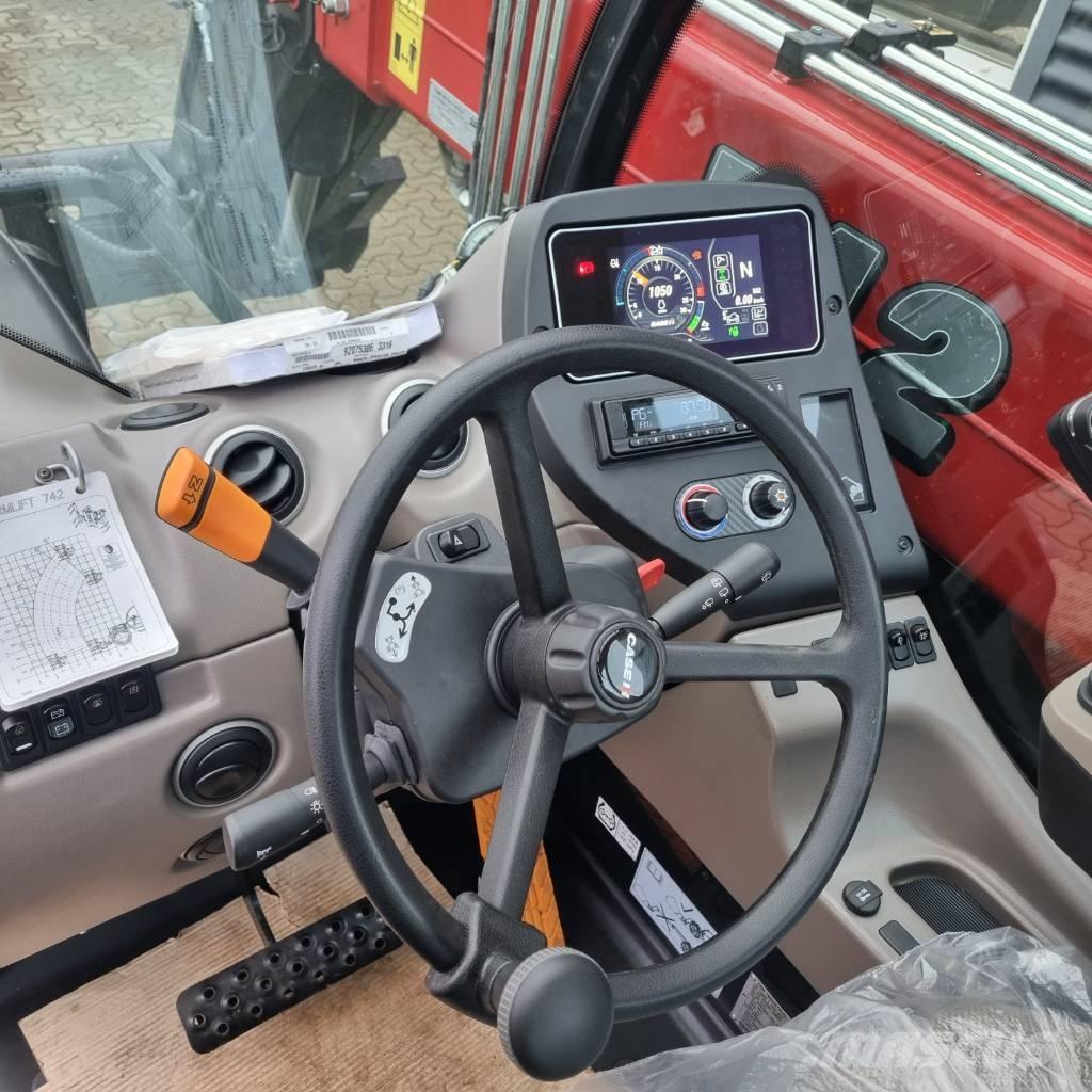 Case IH 742 Teleskopiniai krautuvai