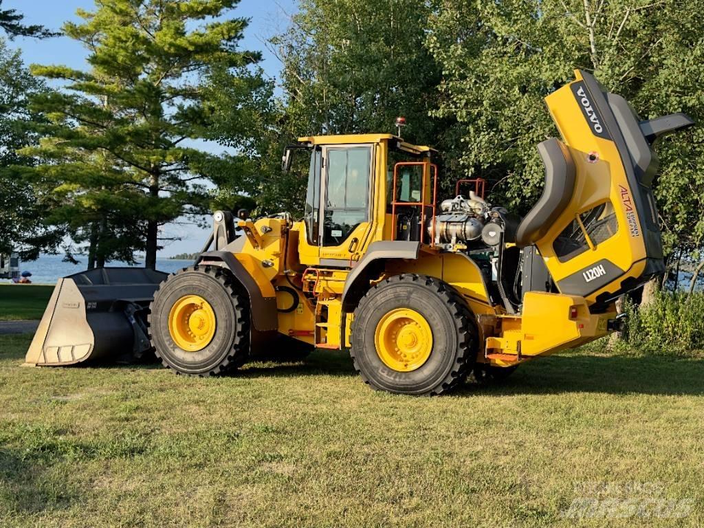 Volvo L120H Naudoti ratiniai krautuvai