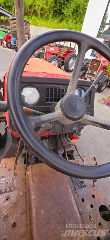 Massey Ferguson 390 Traktoriai