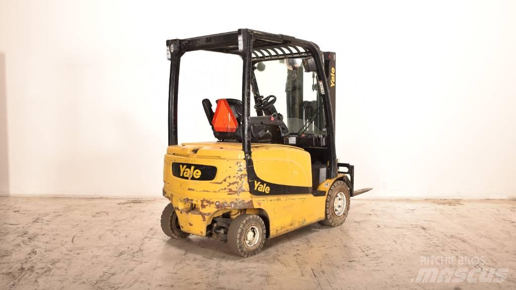 Yale ERP25VL Elektriniai šakiniai krautuvai