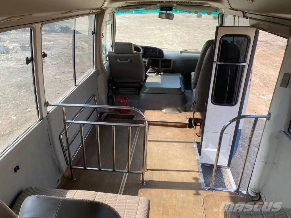 Toyota Coaster Bus Mikroautobusai