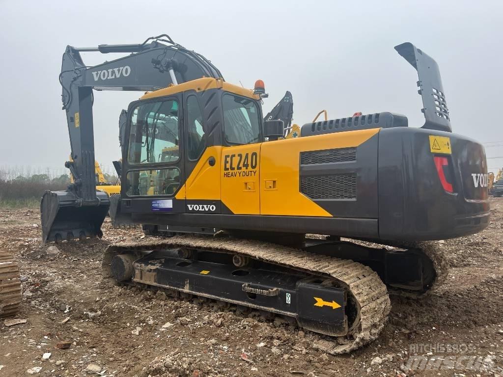 Volvo EC240BLC Vikšriniai ekskavatoriai