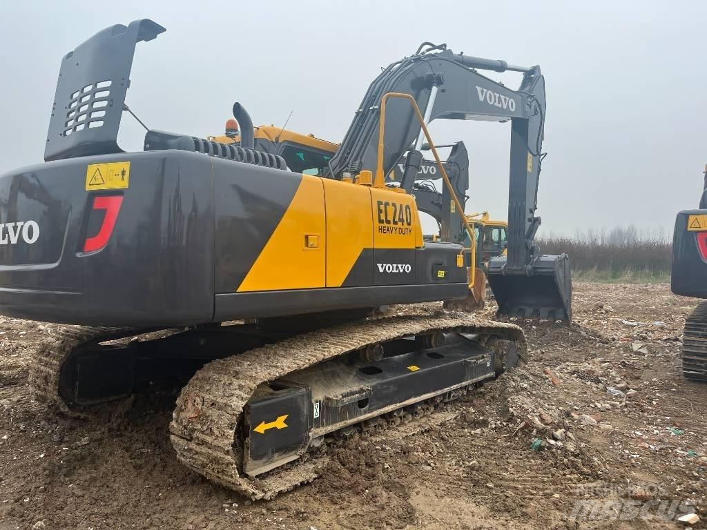 Volvo EC240BLC Vikšriniai ekskavatoriai
