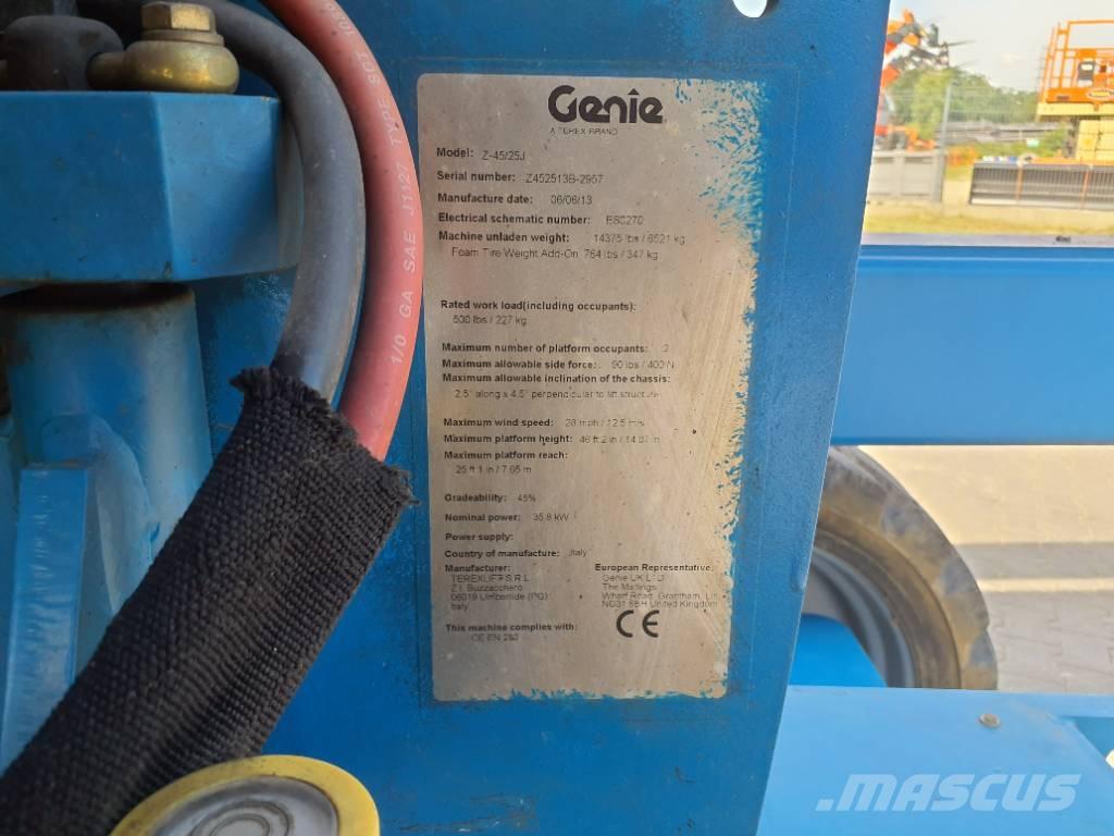 Genie Z45/25JRT Alkūniniai keltuvai