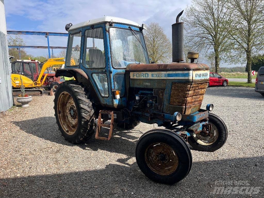 Ford 6700 Traktoriai