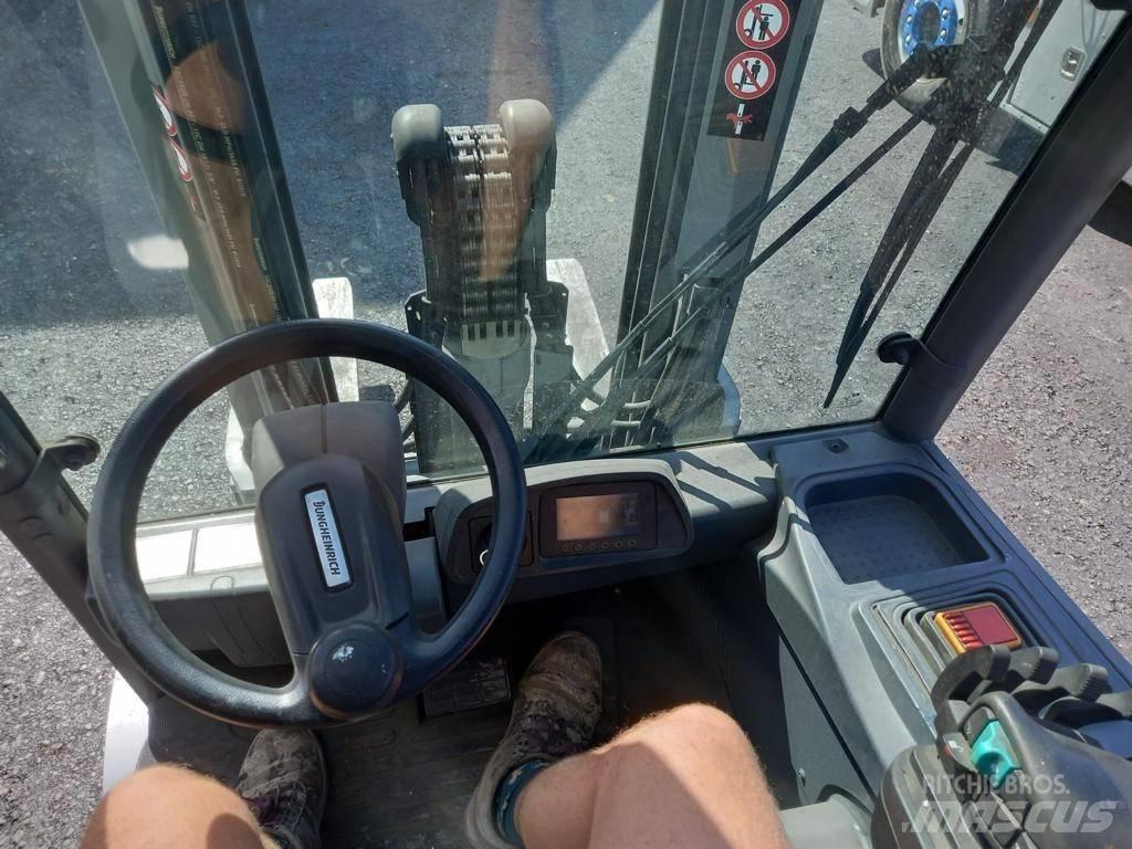 Jungheinrich EFG 540 Elektriniai šakiniai krautuvai
