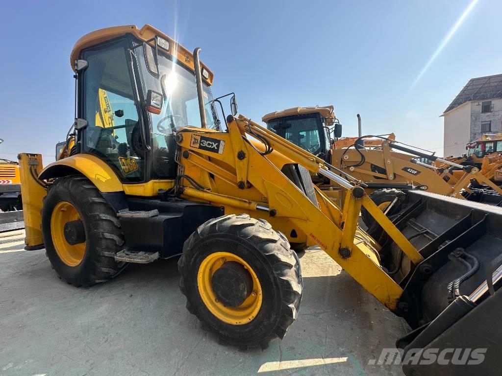 JCB 3 CX Ekskavatoriniai krautuvai