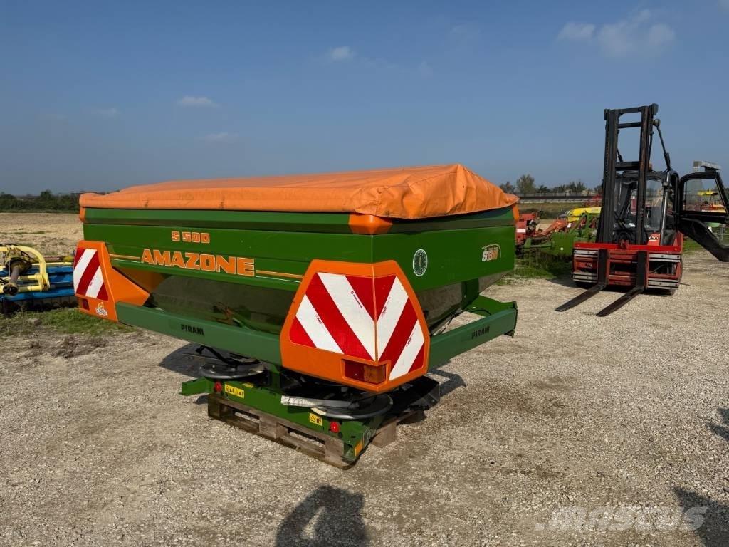Amazone ZA-M 1500 Mineralinių trąšų barstytuvai
