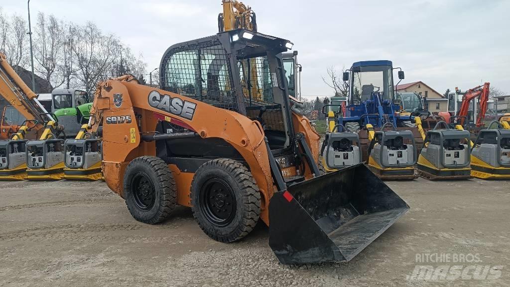 CASE SR 175 Krautuvai su šoniniu pasukimu