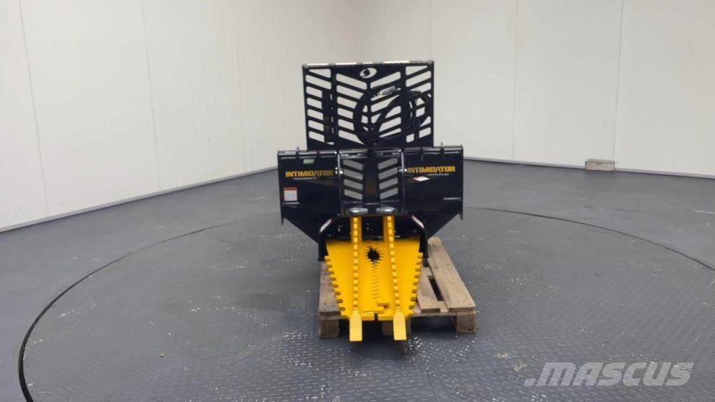  INTIMIDATOR T2201T Naudoti vilkikai