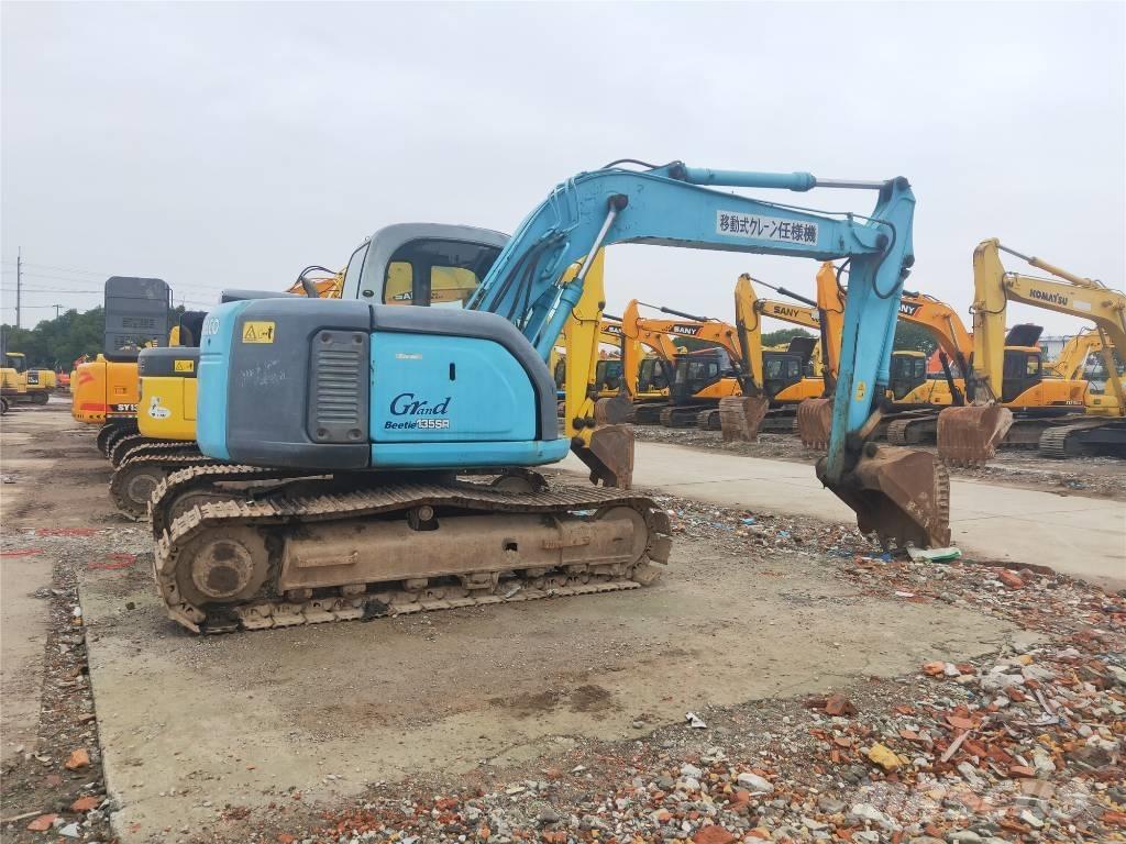 Kobelco SK 135 SR Vikšriniai ekskavatoriai