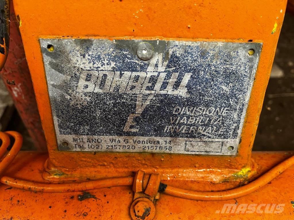  BOMBELLI LAMA 3 MT Sniego peiliai ir valytuvai