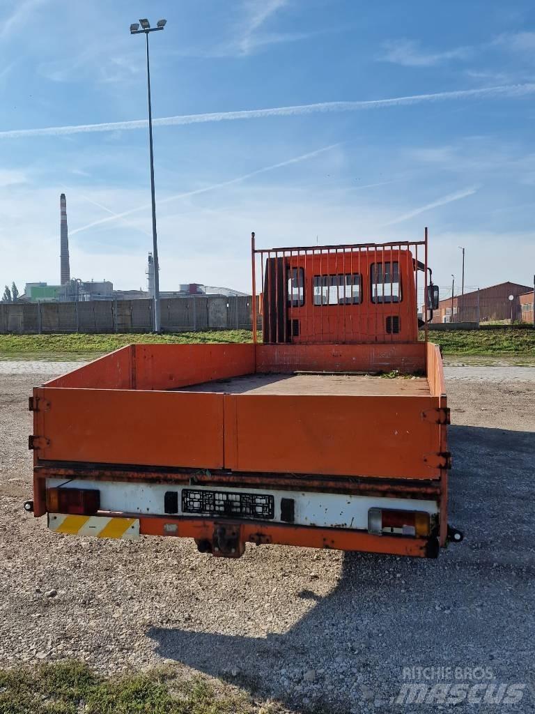 Iveco Eurocargo Platformos/ Pakrovimas iš šono
