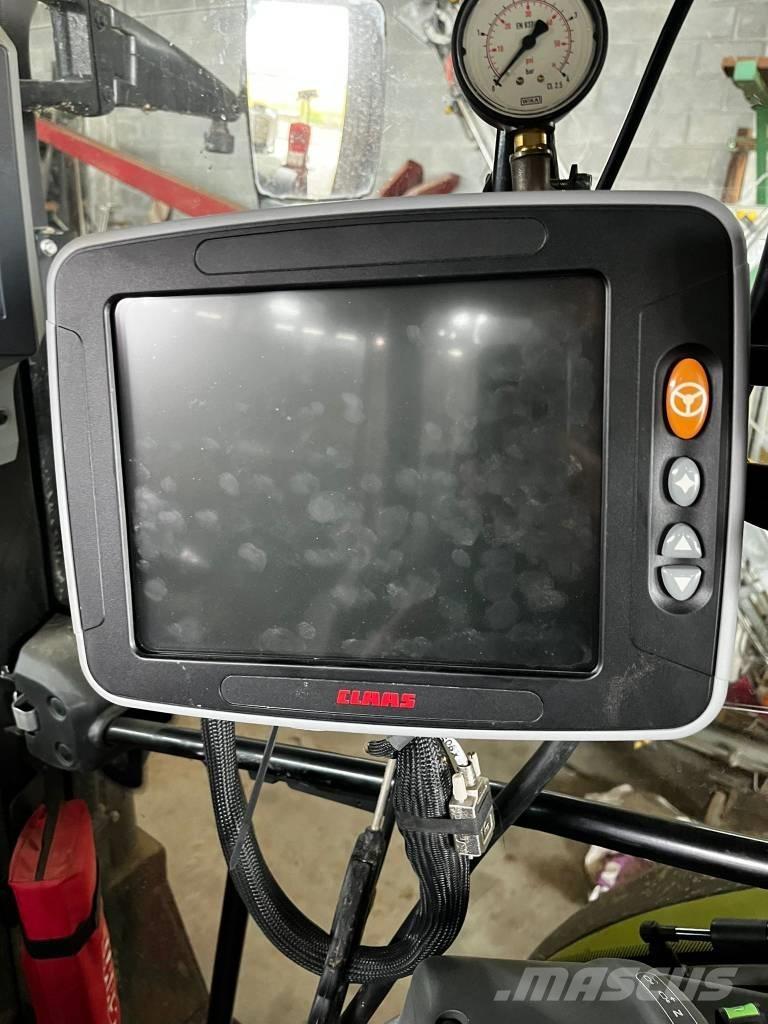 CLAAS Arion 470 Traktoriai