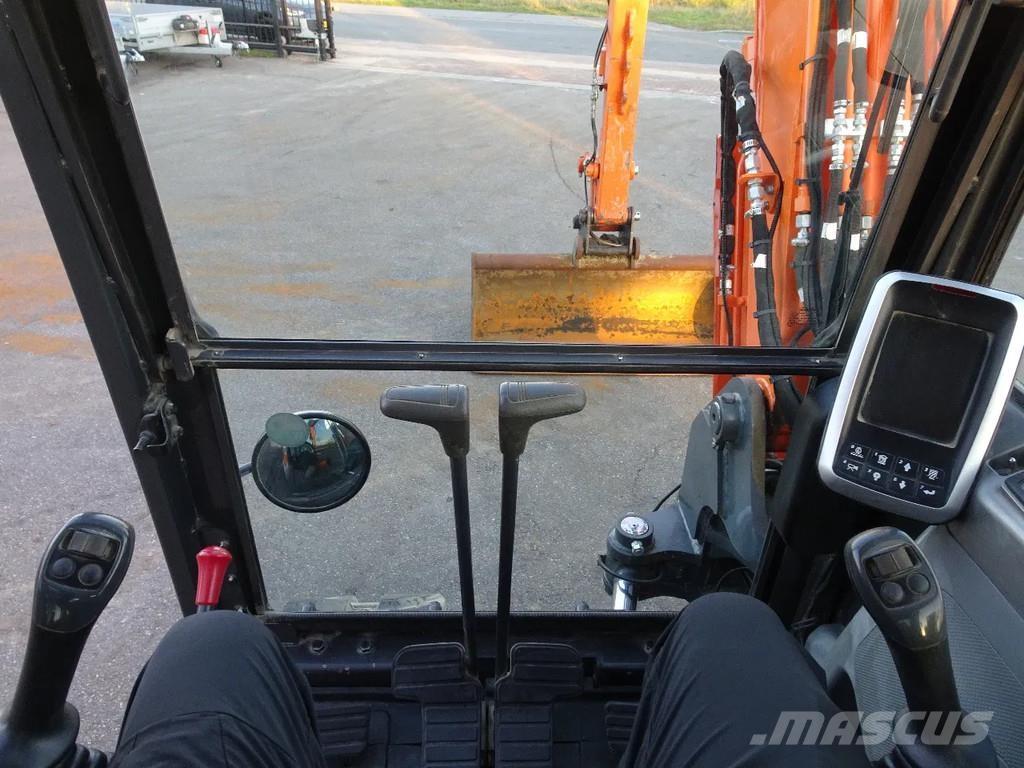 Doosan DX85R-3 Vikšriniai ekskavatoriai