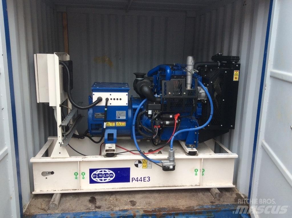 FG Wilson P44E3 Dyzeliniai generatoriai