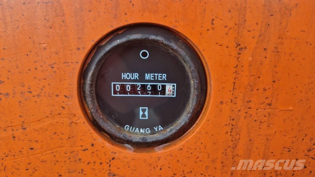 Dingli JCPT 1412 DC Žirkliniai keltuvai