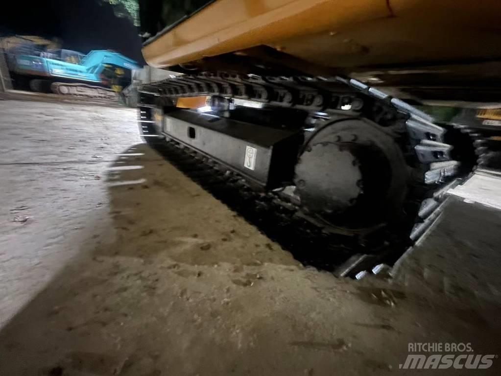 CAT 307 D Vikšriniai ekskavatoriai