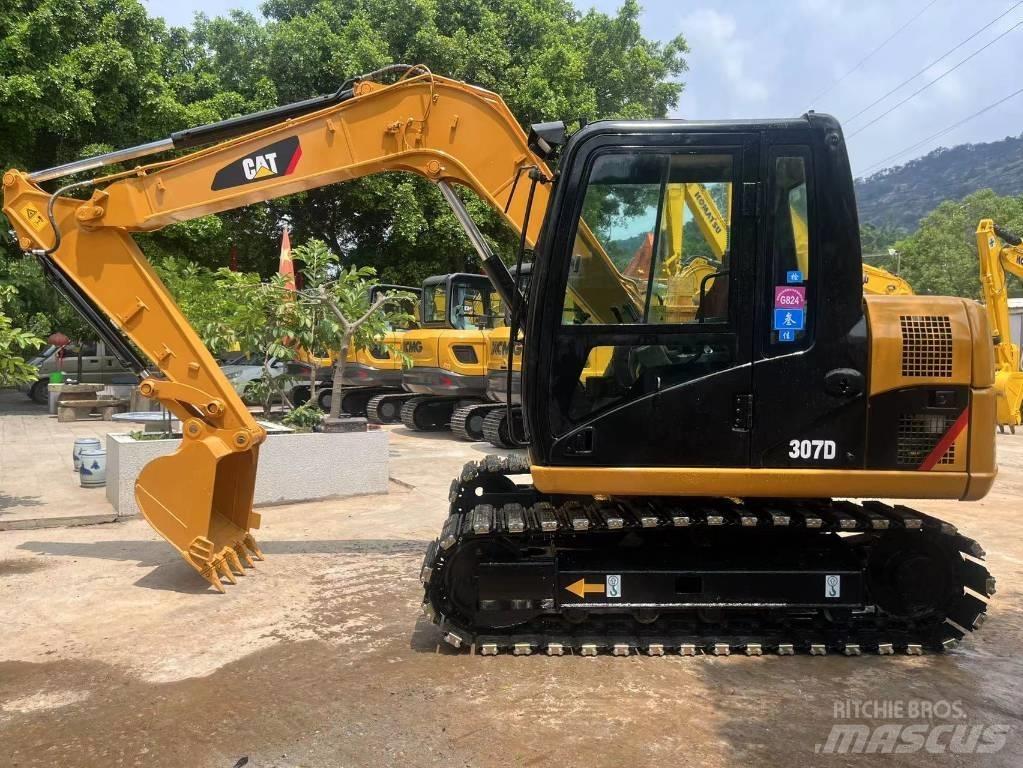 CAT 307 D Vikšriniai ekskavatoriai
