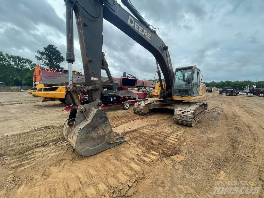 DEERE 250G LC Vikšriniai ekskavatoriai