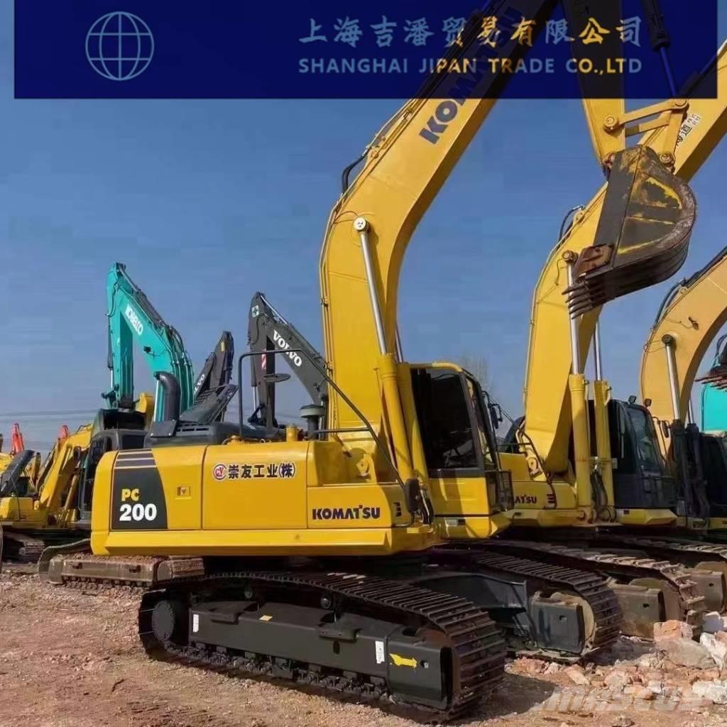 Komatsu PC 200 Vikšriniai ekskavatoriai