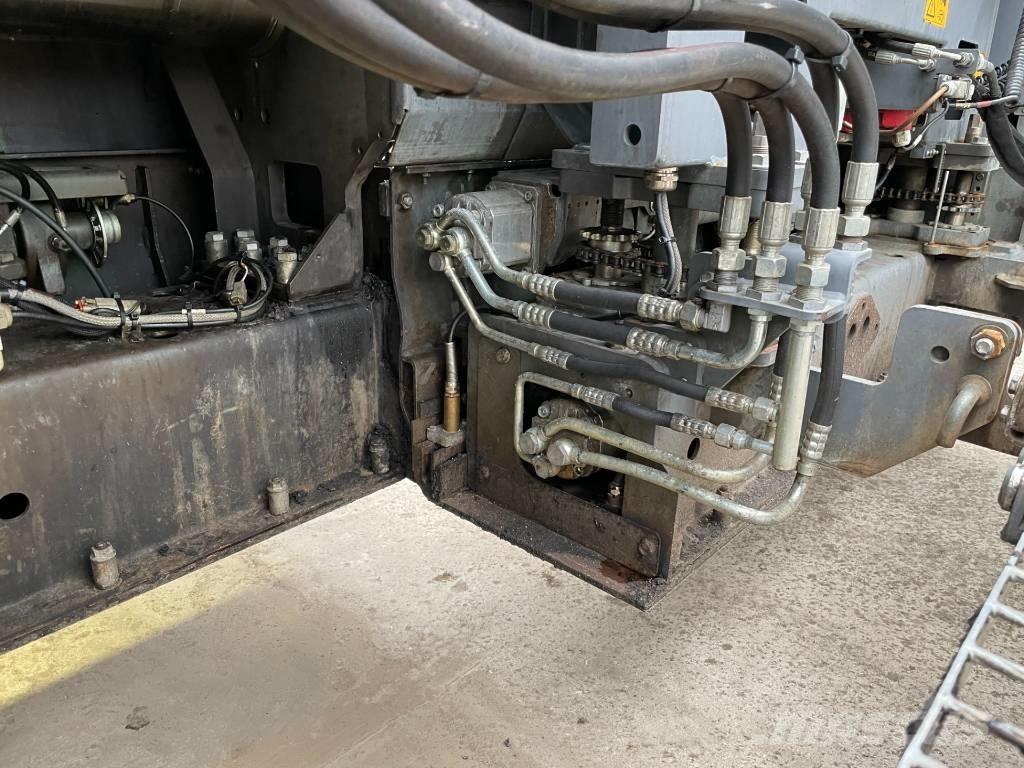 Vögele SUPER 1800-3I Asfalto klotuvai