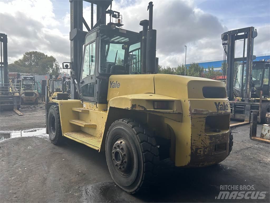 Yale GDP160EB Dyzeliniai krautuvai