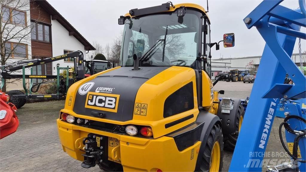 JCB TM 220 AGRI Teleskopiniai keltuvai