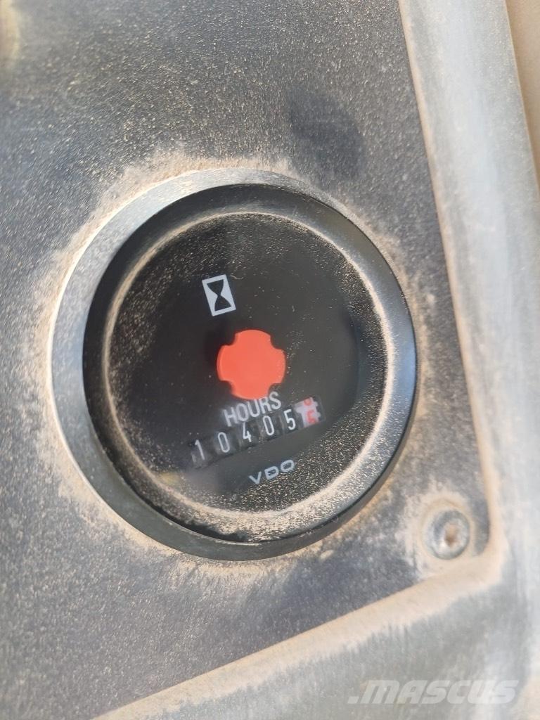 Volvo L 120 E Naudoti ratiniai krautuvai