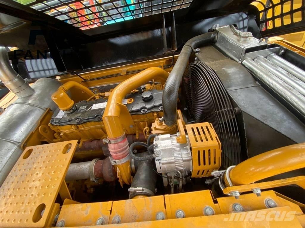 CAT 325D2L Vikšriniai ekskavatoriai