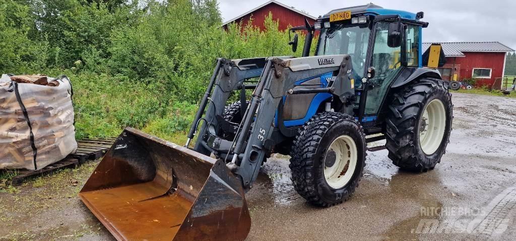 Valtra A85 Traktoriai