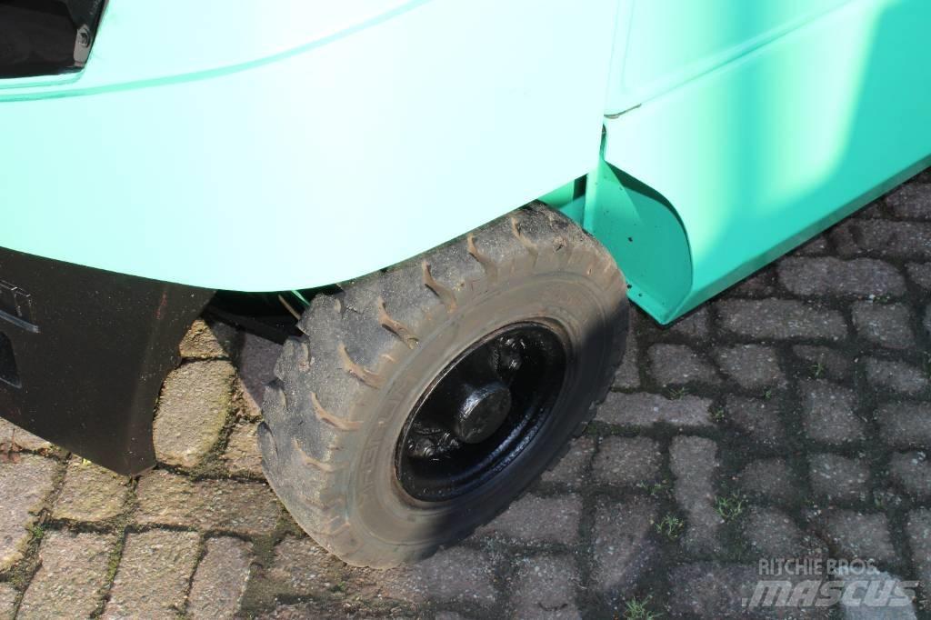 Mitsubishi FD25N Dyzeliniai krautuvai