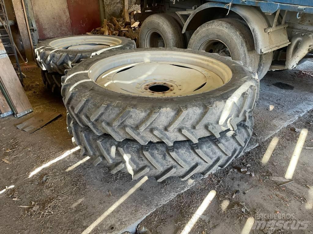  Radodlingshjul BKT Kiti naudoti traktorių priedai