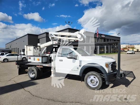 Altec AT37G Ant vilkikų montuojamos kėlimo platformos