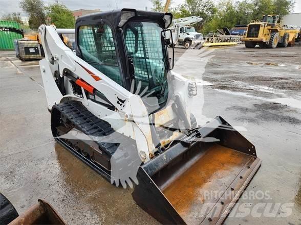 Bobcat T590 Krautuvai su šoniniu pasukimu