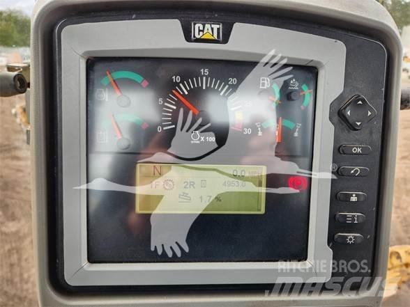 CAT 12M3 AWD Greideriai