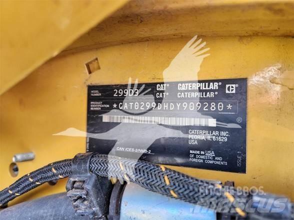 CAT 299D3 Krautuvai su šoniniu pasukimu