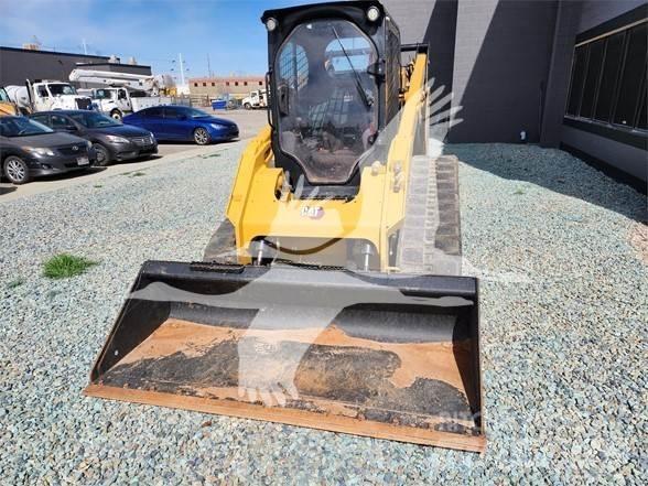 CAT 299D3 Krautuvai su šoniniu pasukimu
