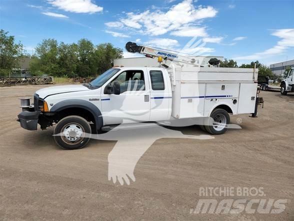 Ford F550 XL Statyba - Kita