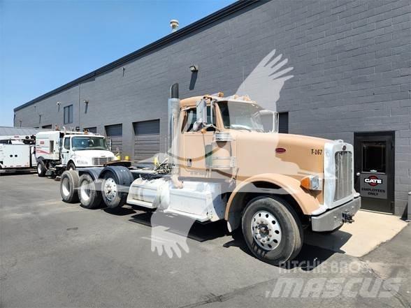 Peterbilt 367 Naudoti vilkikai