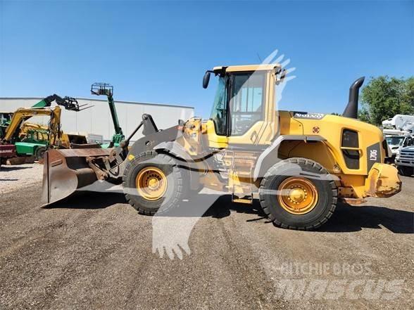 Volvo L70G Naudoti ratiniai krautuvai