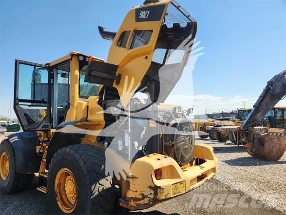 Volvo L70G Naudoti ratiniai krautuvai