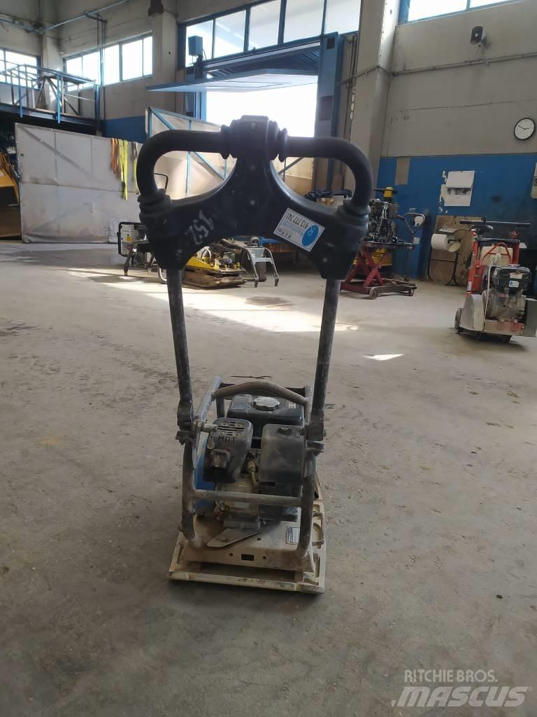 Weber CF2 Gruntiniai volai